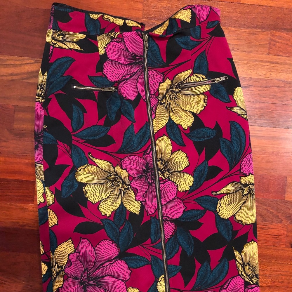 JcPenny Zip up Floral Pencil Skirt